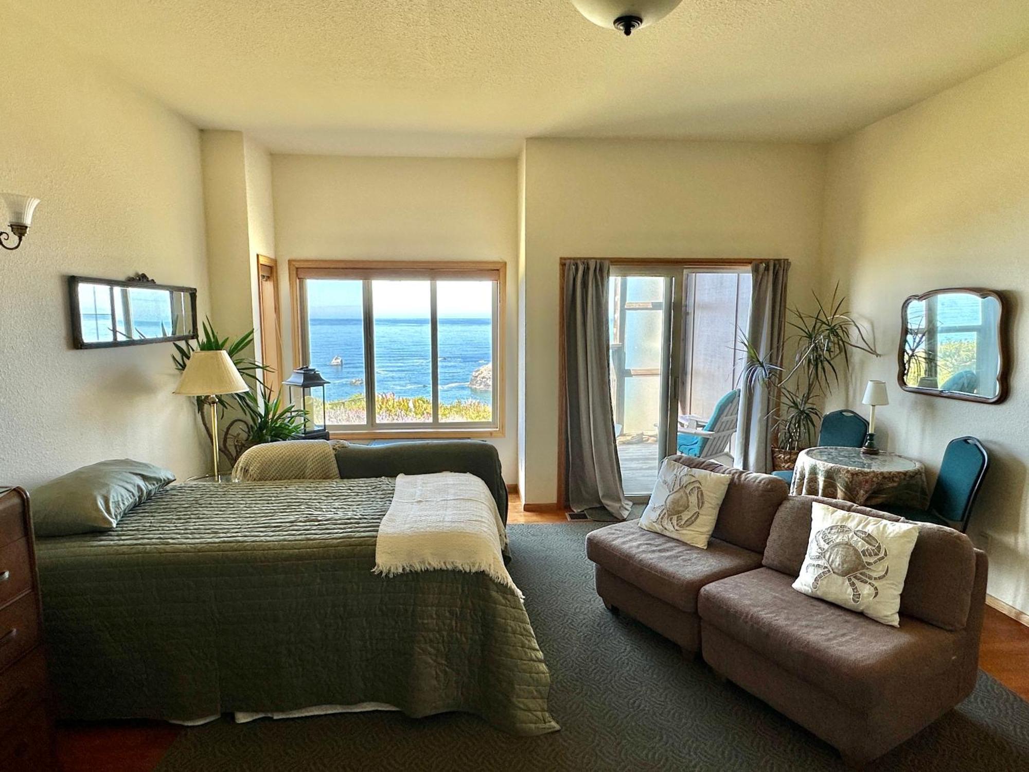 Turtle Rocks Oceanfront Inn 트리니다드 외부 사진