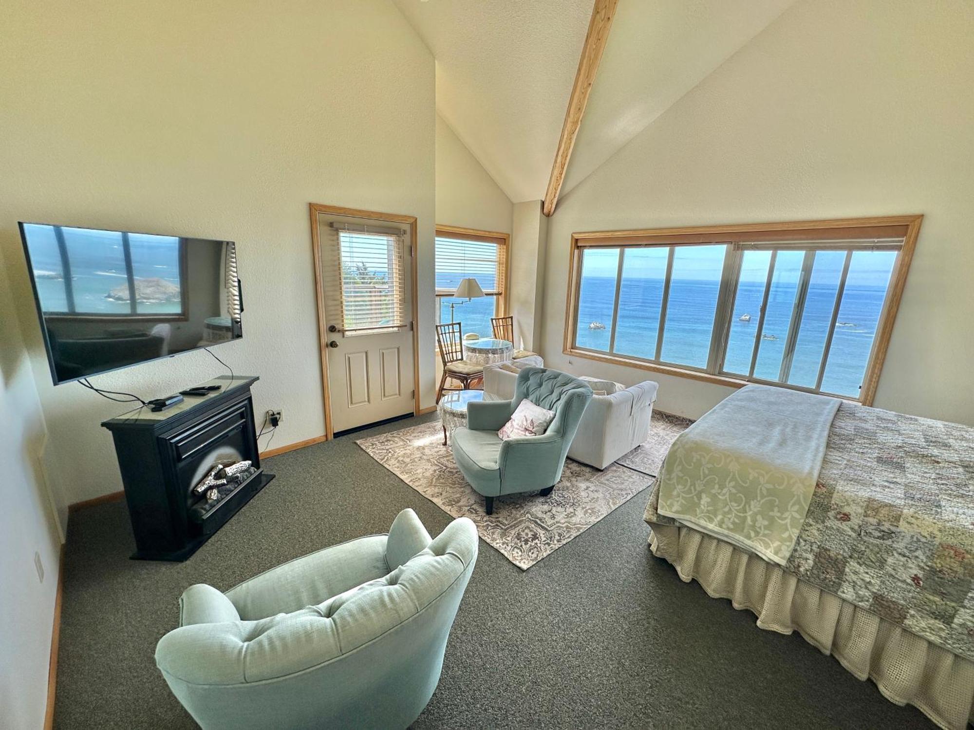 Turtle Rocks Oceanfront Inn 트리니다드 외부 사진